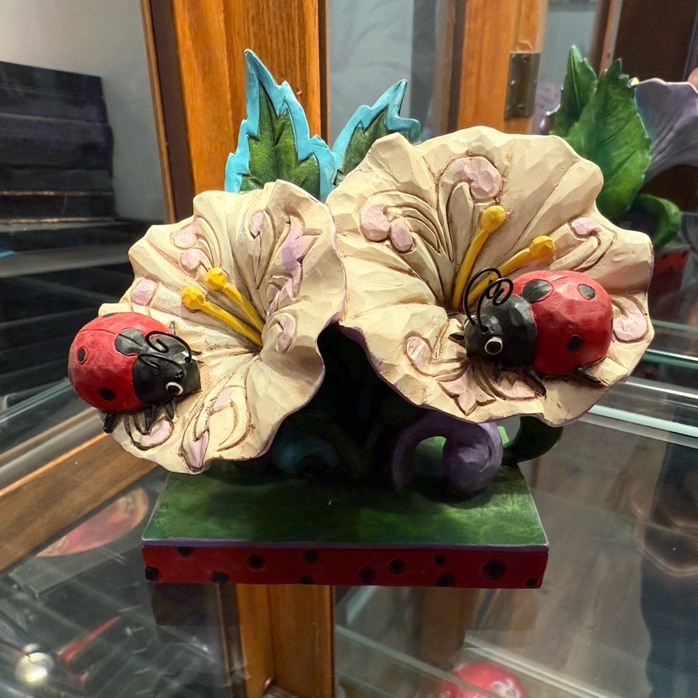 Jim Shore Heartwood Creek “Love Bugs” #4037653 Ladybugs on Flowers 2013